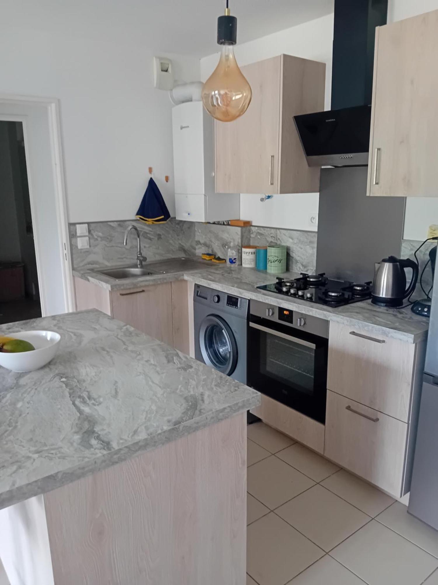 Superbe Appartement T2 Cuers Exterior foto